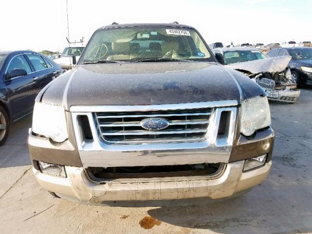 1FMEU74E36UA82554 - 2006 FORD EXPLORER E BROWN photo 9