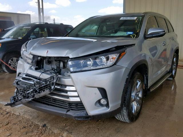 5TDYZRFH9KS291835 - 2019 TOYOTA HIGHLANDER SILVER photo 2