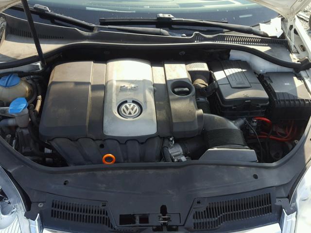 3VWEF71K67M174155 - 2007 VOLKSWAGEN JETTA WOLF WHITE photo 7