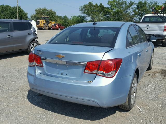 1G1PC5SH7C7293485 - 2012 CHEVROLET CRUZE LS BLUE photo 4