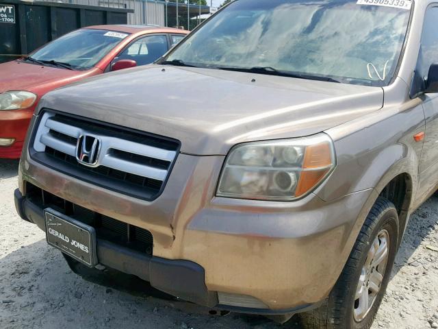 5FNYF28107B002076 - 2007 HONDA PILOT LX GOLD photo 9