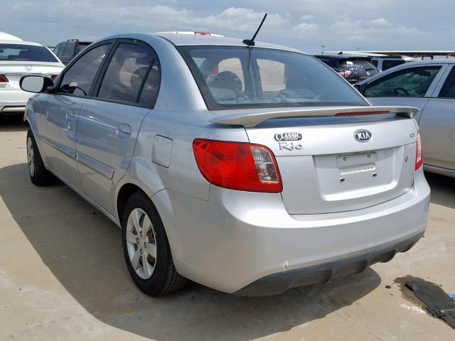 KNADH4A30A6662411 - 2010 KIA RIO LX SILVER photo 3