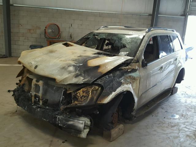 4JGBF86E28A344536 - 2008 MERCEDES-BENZ GL 550 4MA WHITE photo 2