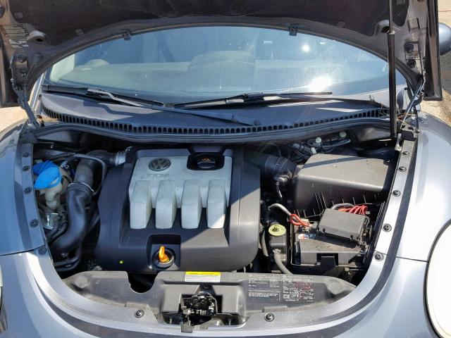 3VWPR31C36M413600 - 2006 VOLKSWAGEN NEW BEETLE ნაცრისფერი ფოტო 7