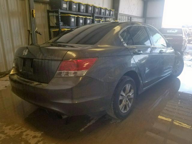 JHMCP26498C028595 - 2008 HONDA ACCORD LXP GRAY photo 4