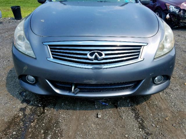 JN1CV6AR0AM456124 - 2010 INFINITI G37 SILVER photo 9