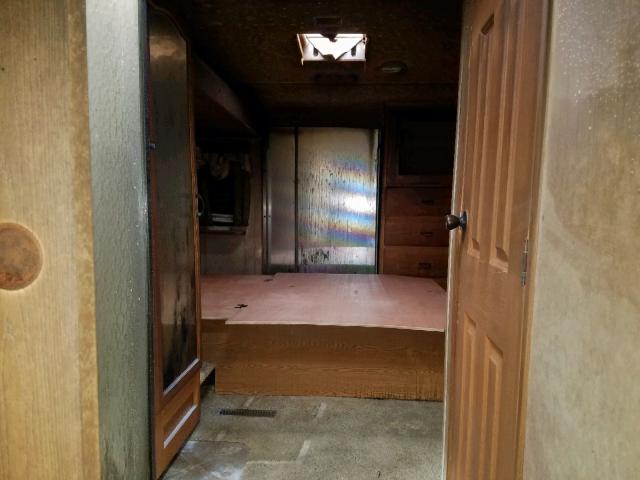 4YDF3402074701566 - 2007 KEYSTONE MONTANA WHITE photo 6