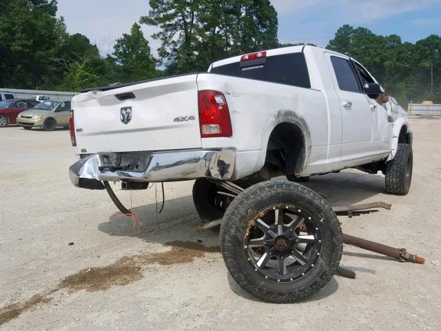 3D7UT2HL4AG144107 - 2010 DODGE RAM 2500 WHITE photo 4