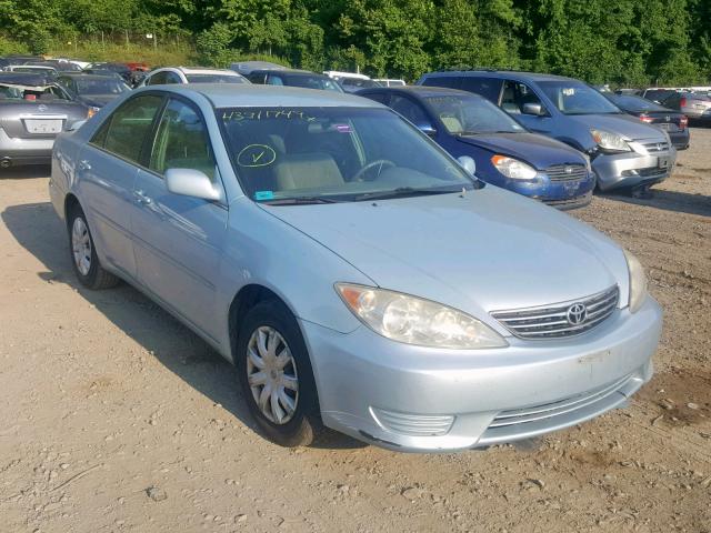 4T1BE32K25U544697 - 2005 TOYOTA CAMRY LE BLUE photo 1