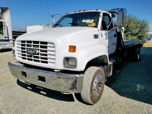 1GBJ6H1C01J512447 - 2001 CHEVROLET C-SERIES C WHITE photo 2