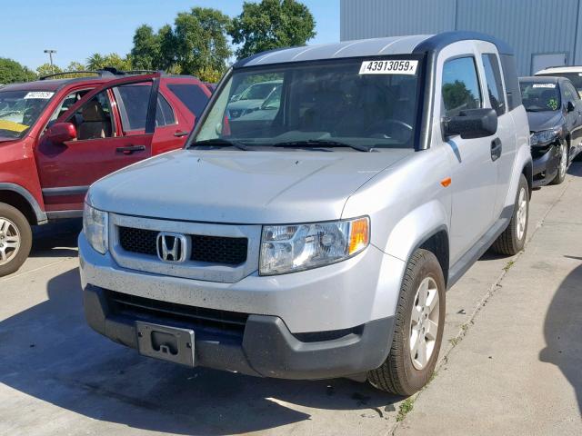 5J6YH18769L003395 - 2009 HONDA ELEMENT EX SILVER photo 2