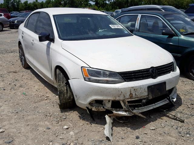 3VW1K7AJ4CM358618 - 2012 VOLKSWAGEN JETTA BASE WHITE photo 1