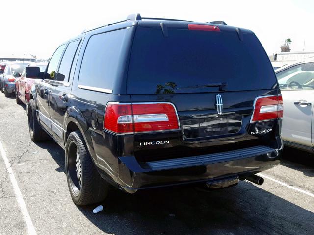 5LMFU27518LJ01949 - 2008 LINCOLN NAVIGATOR BLACK photo 3