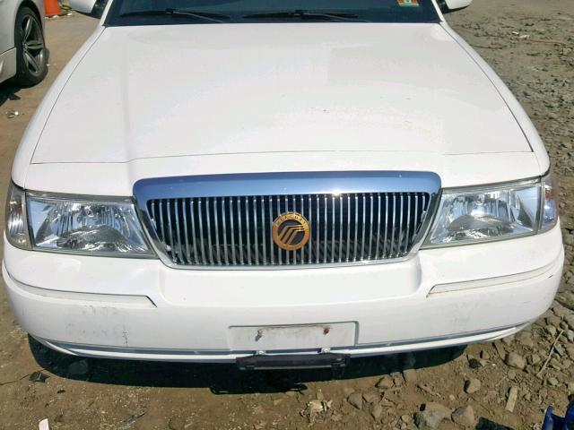 2MEHM75W94X627749 - 2004 MERCURY GRAND MARQ WHITE photo 7