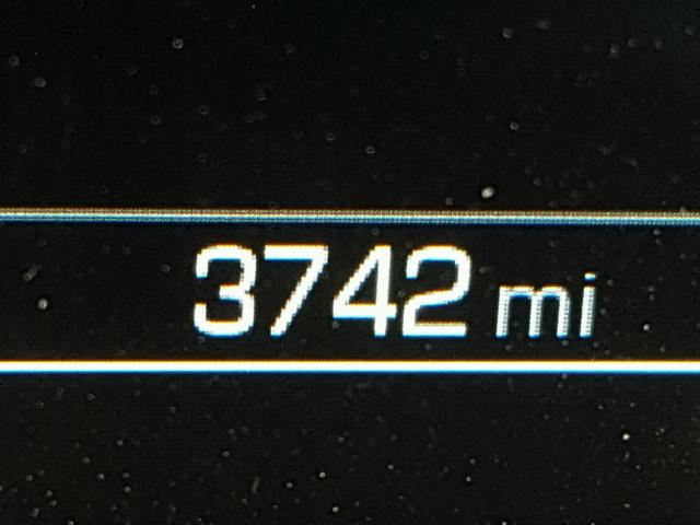 1G1ZE5SX9JF115574 - 2018 CHEVROLET MALIBU PRE WHITE photo 8