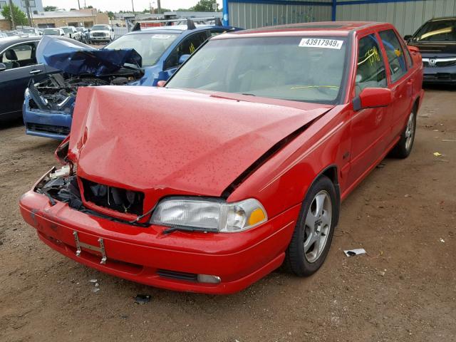 YV1LS5371W1503661 - 1998 VOLVO S70 T5 TUR RED photo 2