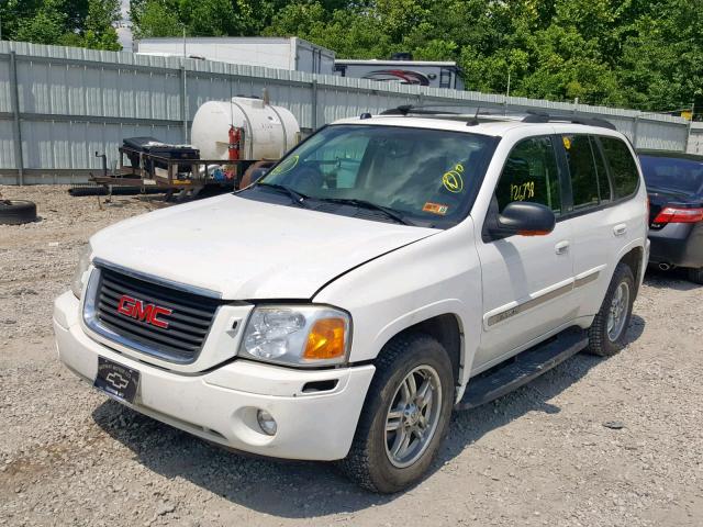 1GKDT13S452307179 - 2005 GMC ENVOY WHITE photo 2