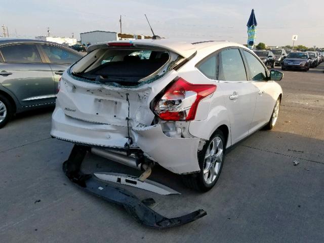 1FADP3N26EL117375 - 2014 FORD FOCUS TITA WHITE photo 4