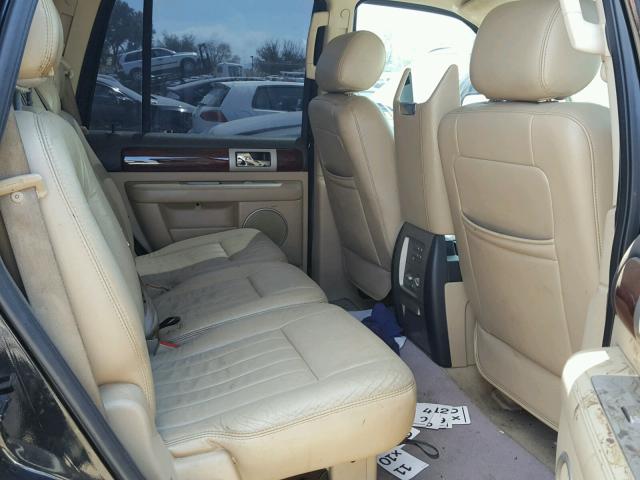 5LMFU28545LJ04385 - 2005 LINCOLN NAVIGATOR 黑色 照片 6