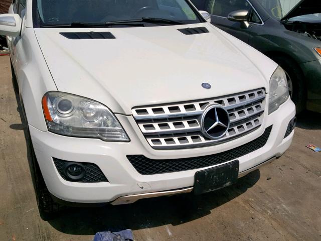 4JGBB86E69A531050 - 2009 MERCEDES-BENZ ML 350 WHITE photo 9