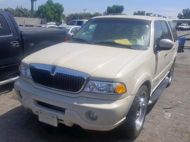 5LMEU27R61LJ31887 - 2001 LINCOLN NAVIGATOR BEIGE photo 2