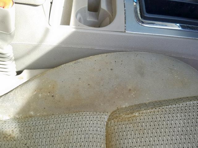 1J8HG48K27C519421 - 2007 JEEP COMMANDER BEIGE photo 10