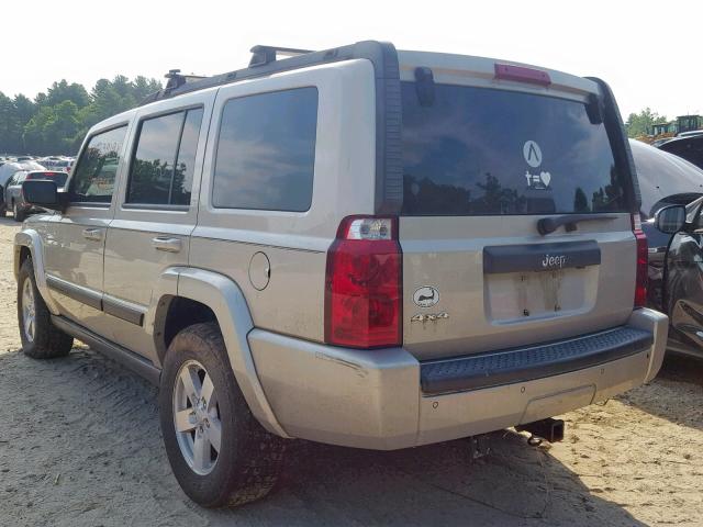 1J8HG48K27C519421 - 2007 JEEP COMMANDER BEIGE photo 3