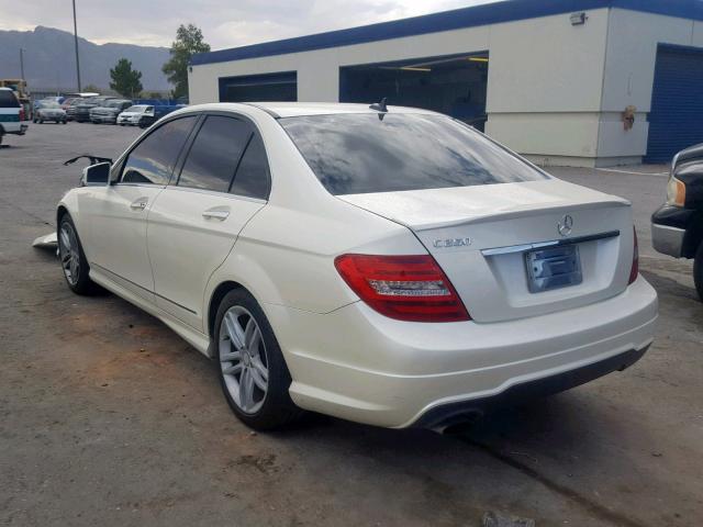 WDDGF4HB5DG095023 - 2013 MERCEDES-BENZ C 250 WHITE photo 3