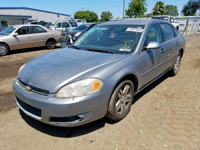 2G1WU581469175027 - 2006 CHEVROLET IMPALA LTZ GRAY photo 2