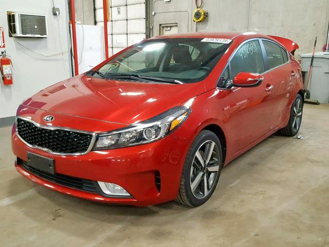 3KPFL4A87JE235954 - 2018 KIA FORTE EX RED photo 2