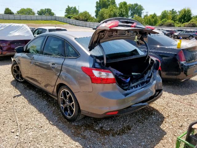 1FADP3F26EL197078 - 2014 FORD FOCUS SE GRAY photo 3