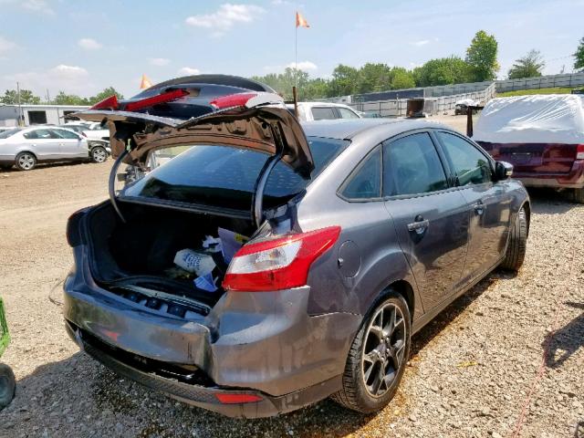 1FADP3F26EL197078 - 2014 FORD FOCUS SE GRAY photo 4