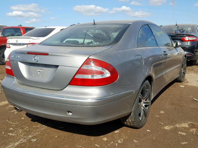 WDBTJ65J84F083225 - 2004 MERCEDES-BENZ CLK 320C SILVER photo 4