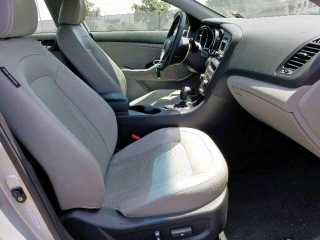 KNAGN4A79B5161260 - 2011 KIA OPTIMA EX SILVER photo 5