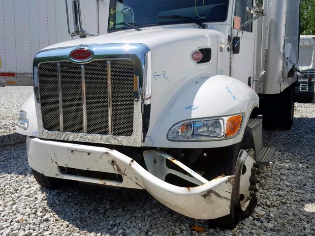 2NP2HM6X2FM307865 - 2015 PETERBILT 337 WHITE photo 9