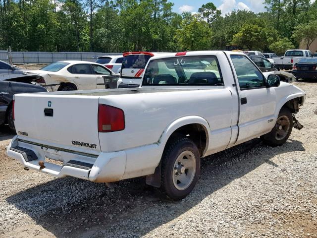 1GCCS1443VK215698 - 1997 CHEVROLET S TRUCK S1 WHITE photo 4