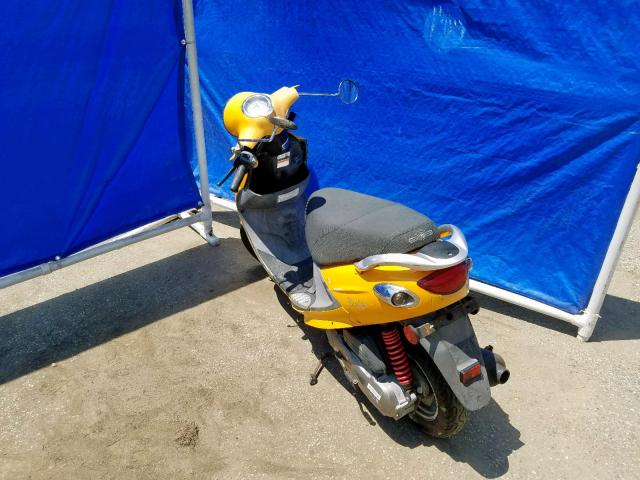 RFVPAP5AX91005323 - 2009 GENUINE SCOOTER CO. BUDDY 50 YELLOW photo 3