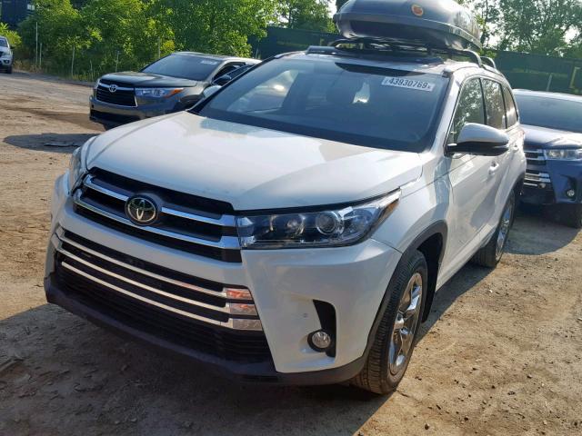 5TDDZRFH6JS861738 - 2018 TOYOTA HIGHLANDER WHITE photo 2