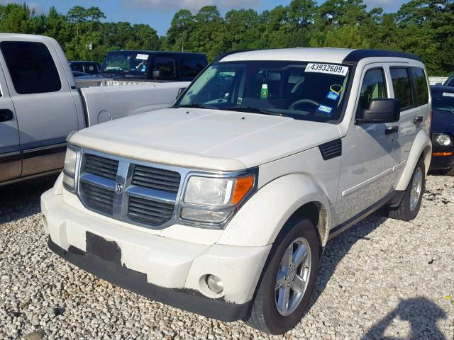 1D8GT58K97W635929 - 2007 DODGE NITRO SLT WHITE photo 2