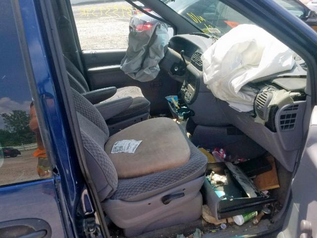 2B4FP25B9YR673301 - 2000 DODGE CARAVAN BLUE photo 5