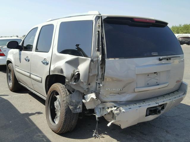 1GKFK63897J284777 - 2007 GMC YUKON DENA SILVER photo 3