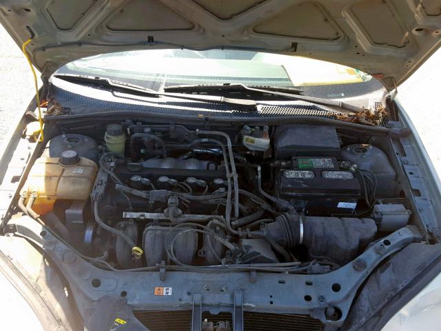 1FAHP34N75W207825 - 2005 FORD FOCUS ZX4 SILVER photo 7