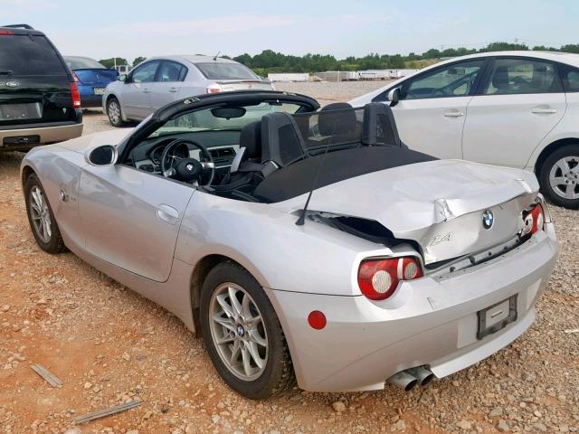 4USBT33585LS57562 - 2005 BMW Z4 2.5 SILVER photo 3