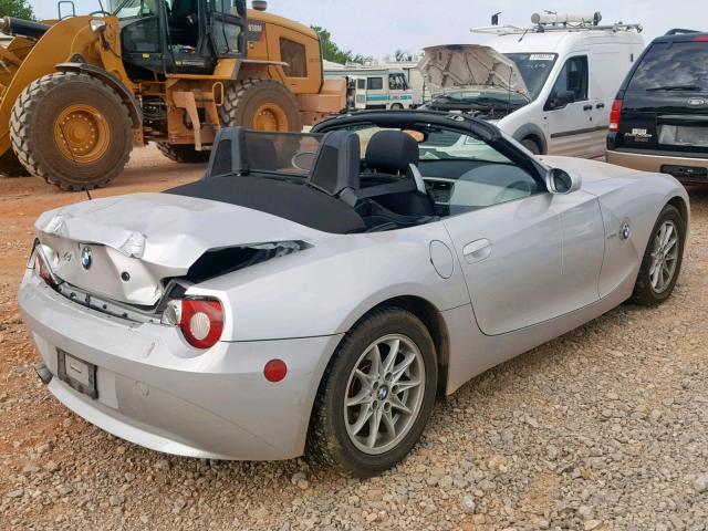 4USBT33585LS57562 - 2005 BMW Z4 2.5 SILVER photo 4