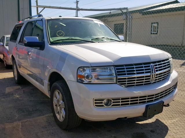 5LMJJ3J57BEJ02214 - 2011 LINCOLN NAVIGATOR WHITE photo 1