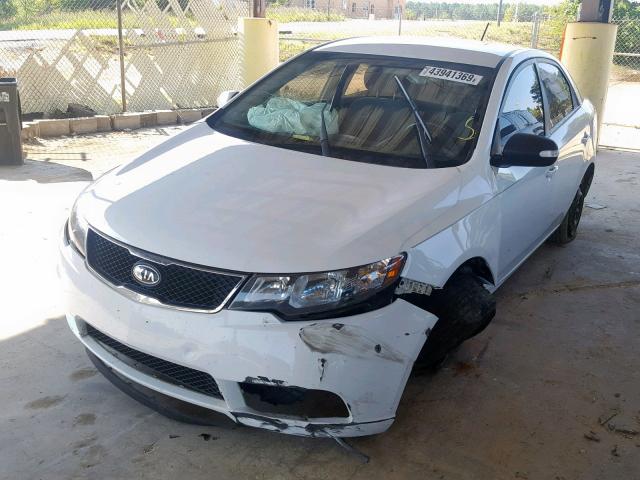 KNAFU4A25A5816273 - 2010 KIA FORTE EX WHITE photo 2