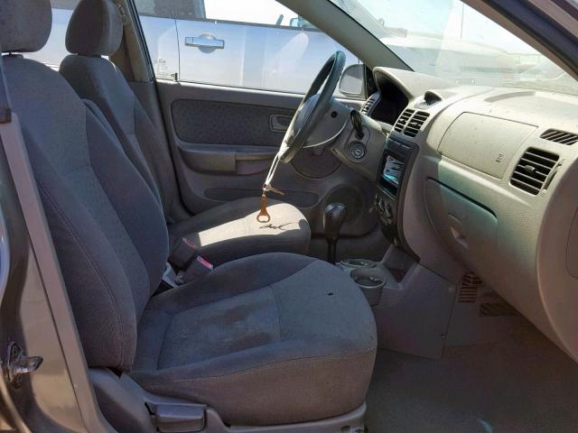 KNADC125456392330 - 2005 KIA RIO GRAY photo 5