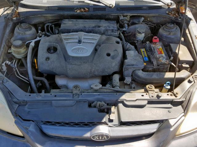 KNADC125456392330 - 2005 KIA RIO GRAY photo 7