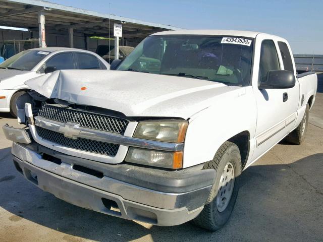 1GCEC19V24Z101477 - 2004 CHEVROLET SILVERADO WHITE photo 2