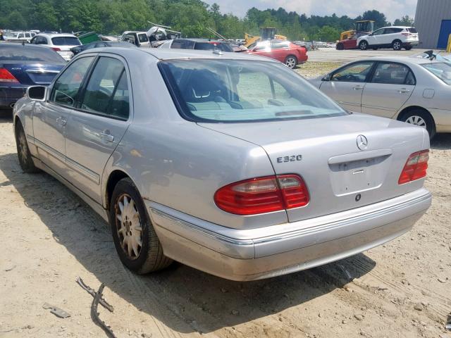 WDBJF65J91B205747 - 2001 MERCEDES-BENZ E 320 SILVER photo 3